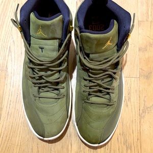 Jordan 12 Retro
Chris Paul Class Of 2003